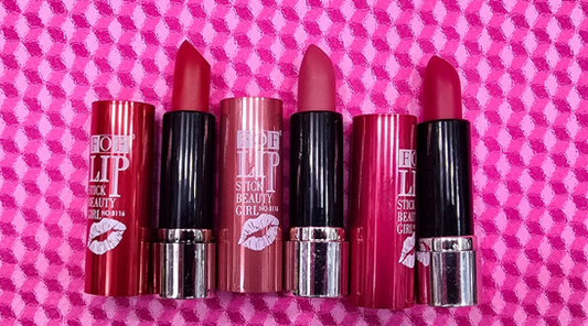 LABIAL EN BARRA FOFLIP